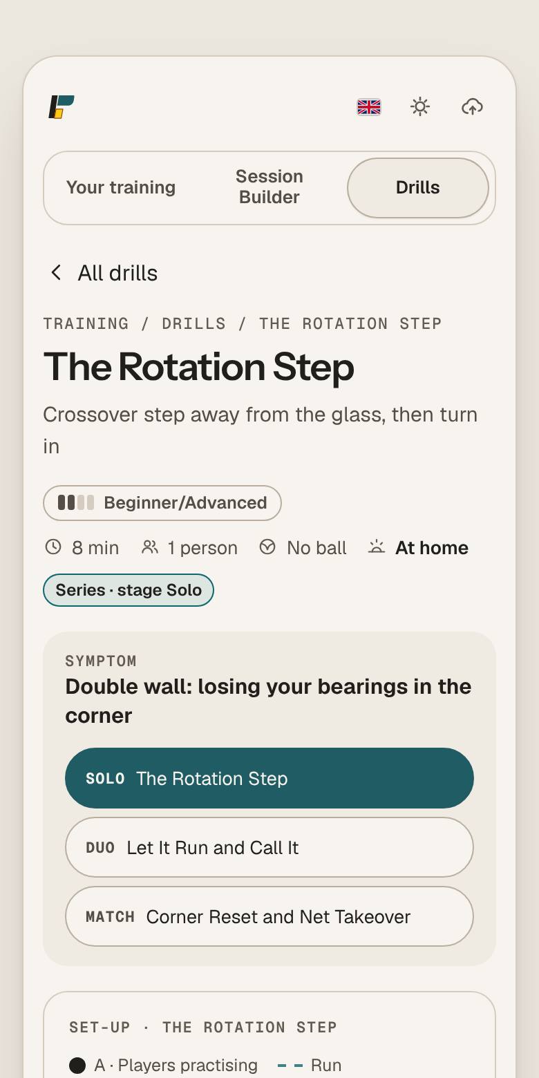 App screen of a drill: title, duration, number of people, level and a series with solo, duo and match stages.